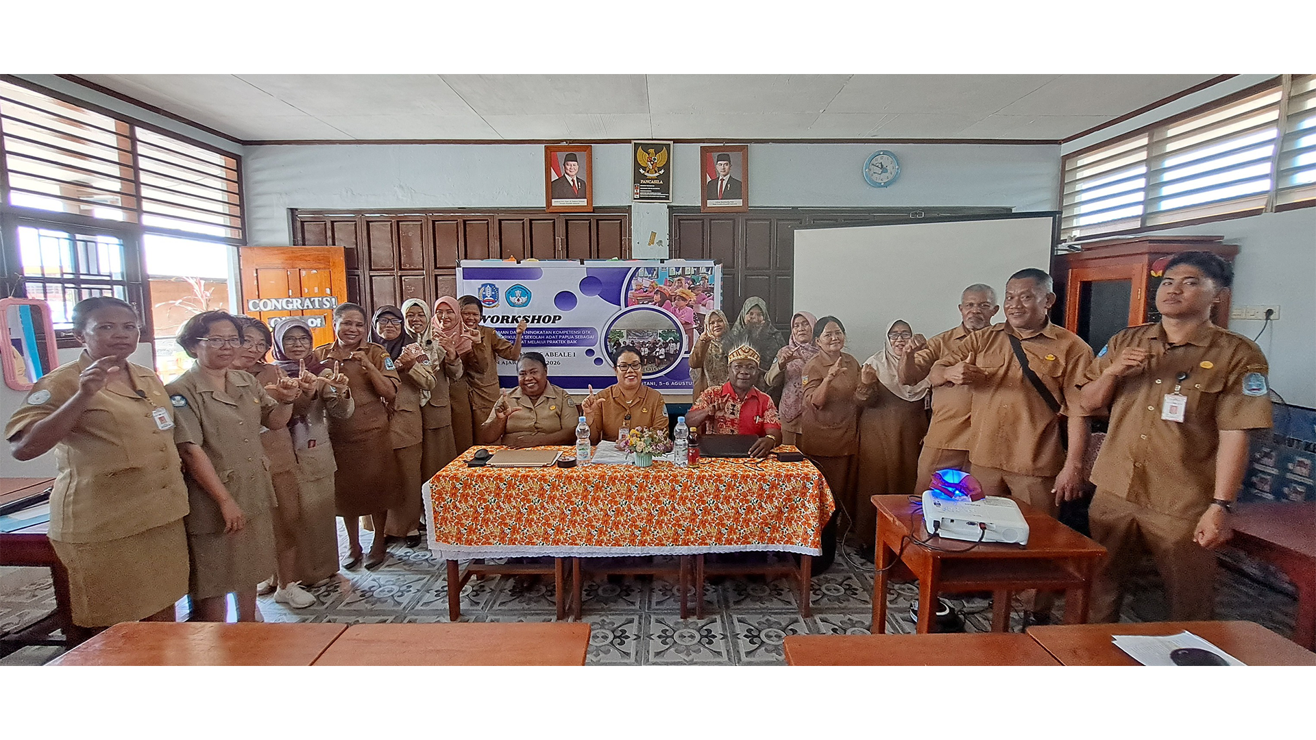 Read more about the article SD Negeri Inpres Abeale 1 Mengadakan Workshop Pemahaman dan Peningkatan Kompetensi GTK Tentang Kurikulum Sekolah Adat Papua