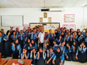 Read more about the article Supervisi Giat Belajar Bahasa Ibu “Bahasa Sentani”